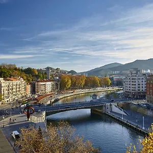 https://hotel-bilbao-plaza.bilbaohotelsspain.com
